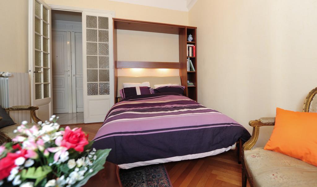 Appartement Minuetto Five Stars Holiday House Nizza Esterno foto