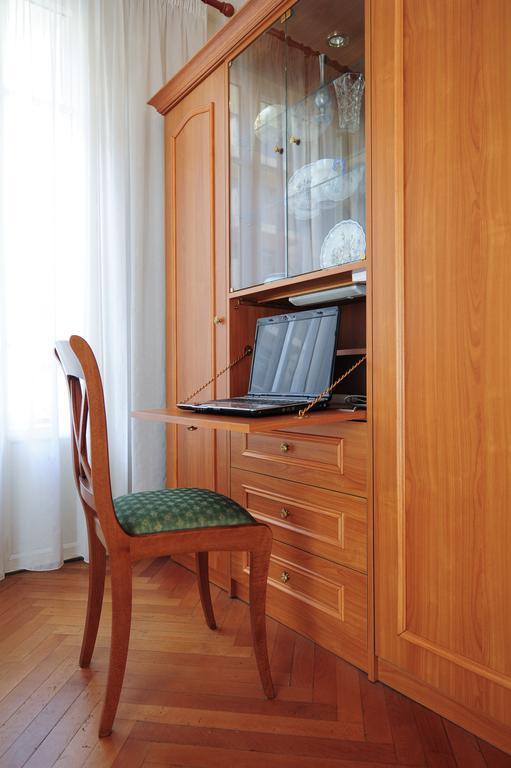 Appartement Minuetto Five Stars Holiday House Nizza Esterno foto